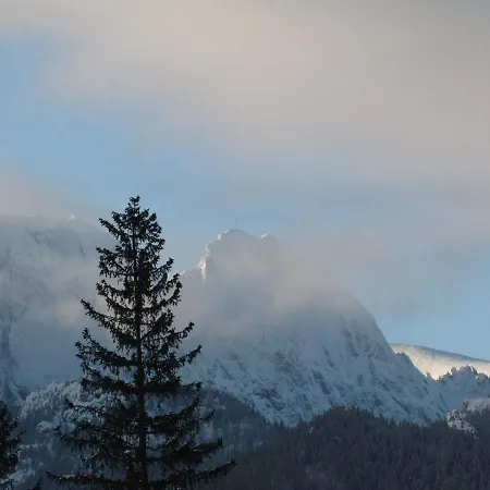 Nyaraló Na Zaciszu